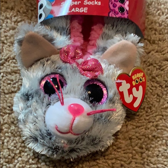 Beanie boo slippers - Picture 2 of 3